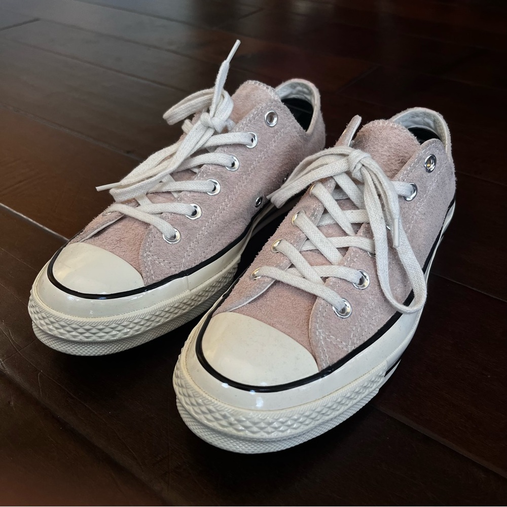 Pink Suede Converse